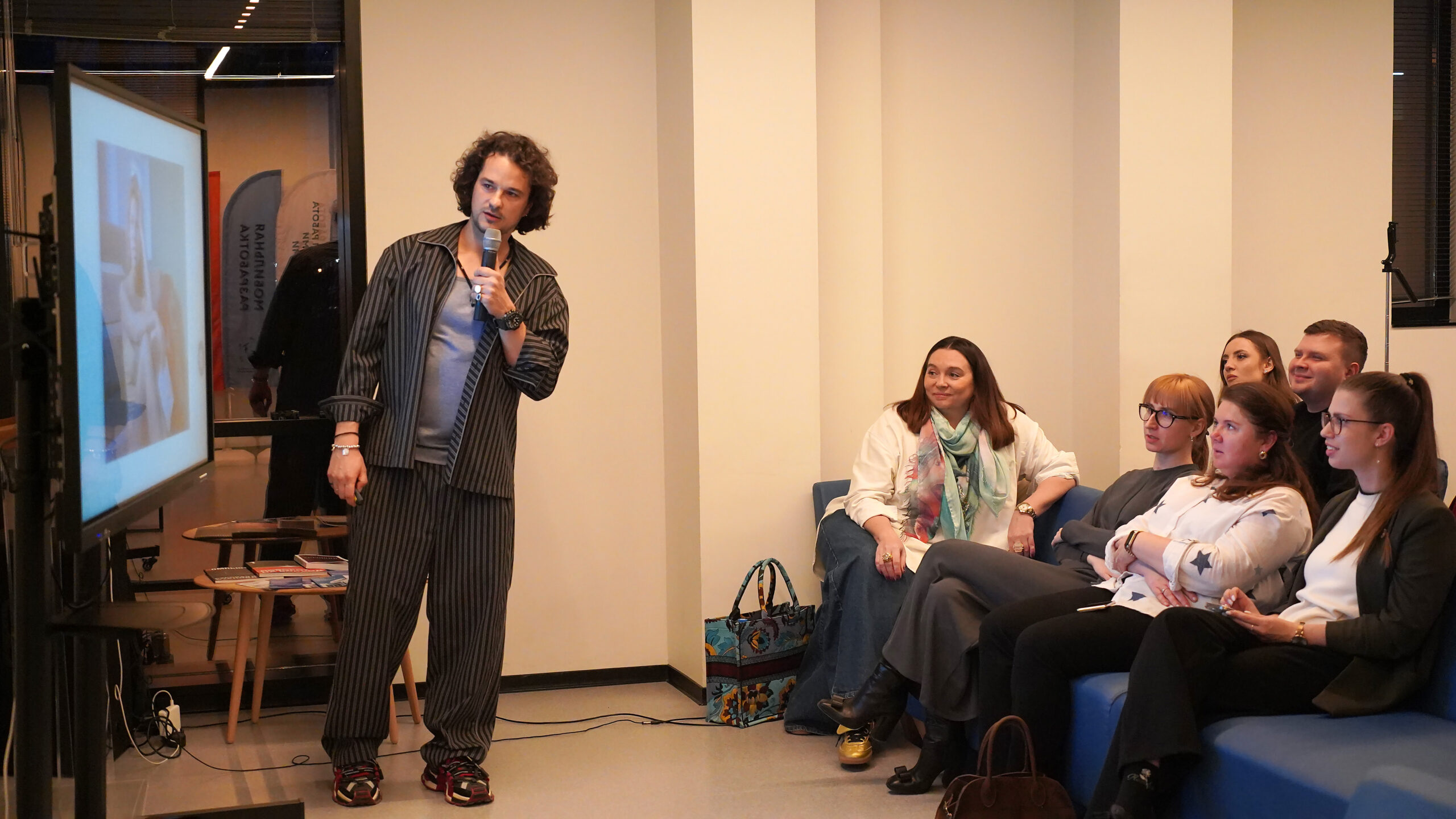 ИТ Парк организовал мастер-класс по созданию ИИ-видео